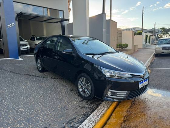 TOYOTA COROLLA 1.8 GLI 16V FLEX 4P AUTOMÁTICO TOYOTA COROLLA 1.8 GLI 16V FLEX 4P AUTOMÁTICO